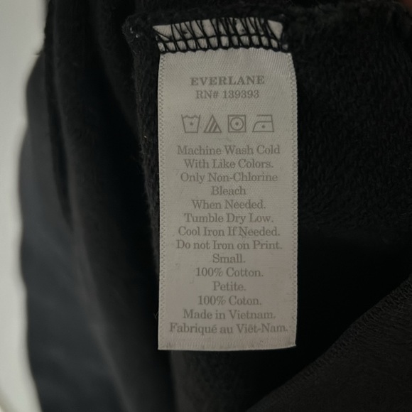 Everlane crewneck sweatshirt in black - Picture 4 of 4